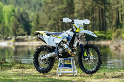 Husqvarna TE 250 | 2024: Lựa Chọn Số Một Cho Các Tay Đua Enduro - MÔTÔ ĐỊA HÌNH