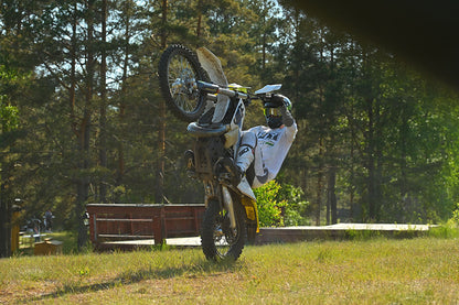 Husqvarna TE 250 | 2024: Lựa Chọn Số Một Cho Các Tay Đua Enduro - MÔTÔ ĐỊA HÌNH