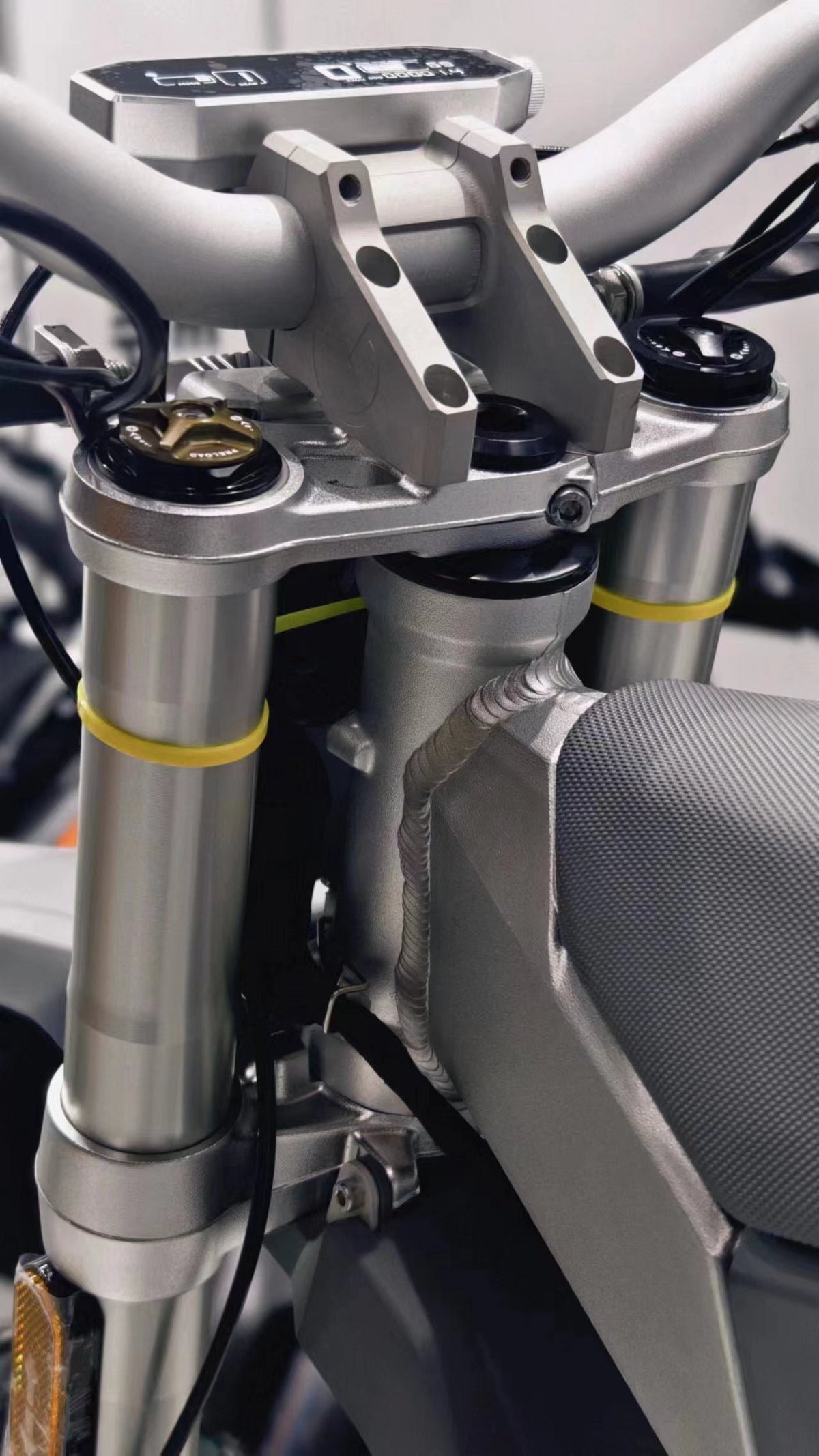 Gowow Alpha: Sức Mạnh Điện Năng, Trải Nghiệm Đỉnh Cao - MÔTÔ ĐỊA HÌNH